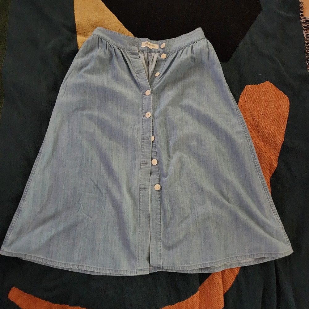 Madewell chambray button front midi skirt